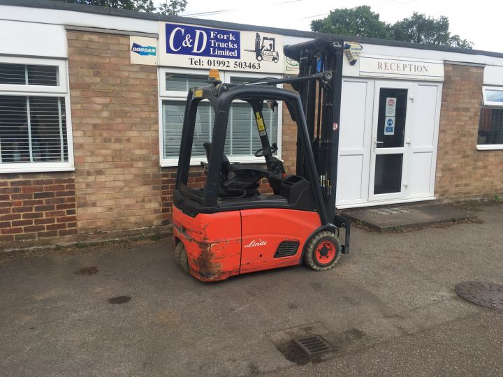 Linde E14-01